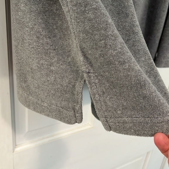 MARC + WARE WOMENS LARGE GRAY VELOUR TUNIC XL see measurements - Picture 3 of 6